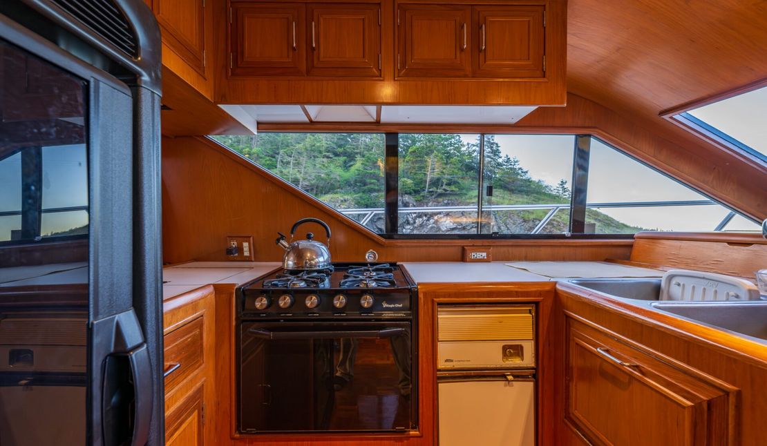 48′ 1990 Ocean Alexander