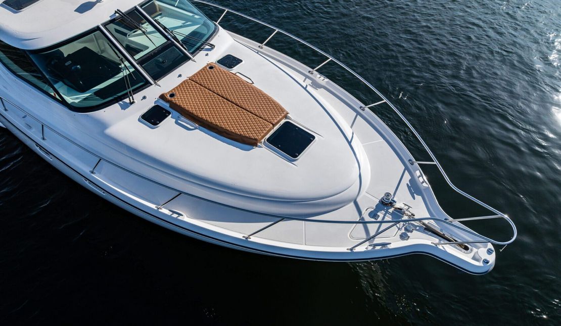 40′ 2006 Tiara