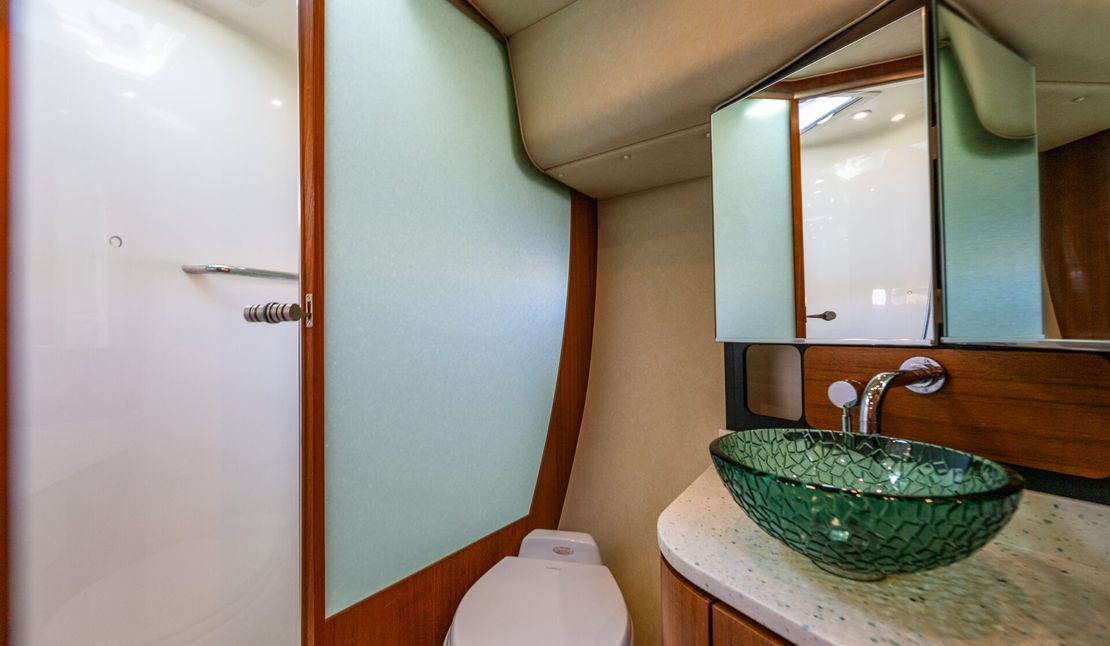 40′ 2006 Tiara