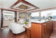 100′ 2018 Ocean Alexander Skylounge Motor Yacht