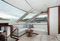 100′ 2018 Ocean Alexander Skylounge Motor Yacht