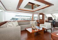 100′ 2018 Ocean Alexander Skylounge Motor Yacht