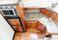 Sea Ray 420 Sedan Bridge ‘The Up Side’