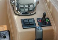 33′ 2018 Regal Express