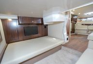 35′ 2018 Regal SC