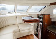 Sea Ray 420 Sedan Bridge ‘The Up Side’