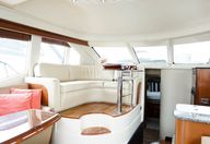 Sea Ray 420 Sedan Bridge ‘The Up Side’