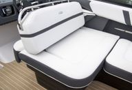 28′ Regal Bowrider