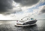 28′ Regal Bowrider