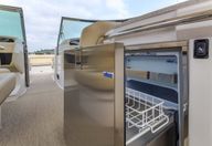 33′ 2019 Regal OBX