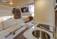 33′ 2018 Regal Express