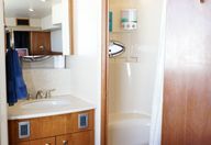 45′ 2004 Meridian 459 Motor Yacht