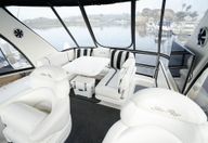 Sea Ray 420 Sedan Bridge ‘The Up Side’