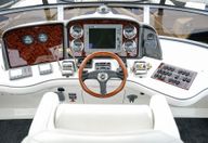 Sea Ray 420 Sedan Bridge ‘The Up Side’