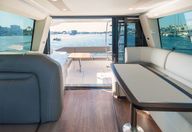 42′ 2018 Regal Fly