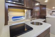 33′ 2018 Regal Express