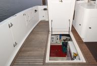 51′ 1999 Ocean Alexander 511 Classico ‘Wind n’ Sea’