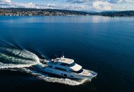 88′ 2019 Ocean Alexander Skylounge 88E21