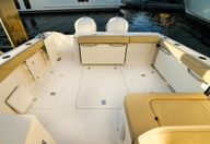 32′ 2018 Pursuit 325 DC