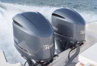 32′ 2017 Pursuit OS325