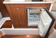 32′ 2017 Pursuit OS325