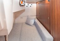 32′ 2017 Pursuit OS325