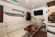 35′ 2018 Regal SC