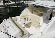 39′ 2009 Tiara Sovran