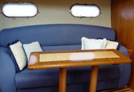 39′ 2009 Tiara Sovran