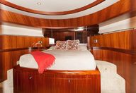 82′ 2013 Ocean Alexander Cockpit ‘Our Trade’