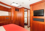 82′ 2013 Ocean Alexander Cockpit ‘Our Trade’