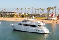 75′ 2001 Hatteras Cockpit Motor Yacht