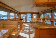 75′ 2001 Hatteras Cockpit Motor Yacht