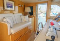 75′ 2001 Hatteras Cockpit Motor Yacht
