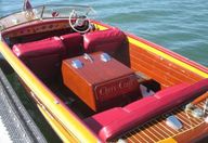 19′ 1952 Chris Craft Holiday ‘Holiday Girl’