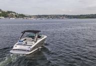28′ 2018 Regal Bowrider