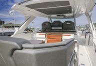 38′ 2019 LS Tiara Sport