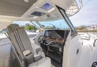 38′ 2019 LS Tiara Sport