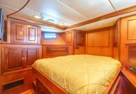 64′ 2004 Northern Marine