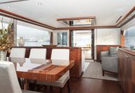 88′ 2019 Ocean Alexander Skylounge 88E21