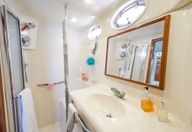42′ 1997 Sea Ray 420 Aft Cabin ‘On the Beach Aloha’