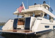 90 Revolution 2020 Ocean Alexander 90R03