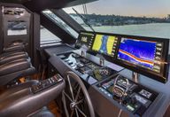 90 Revolution 2020 Ocean Alexander 90R03