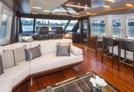 90 Revolution 2020 Ocean Alexander 90R03