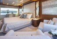 90 Revolution 2020 Ocean Alexander 90R03