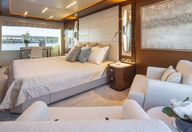 90 Revolution 2020 Ocean Alexander 90R03