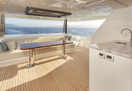 90 Revolution 2020 Ocean Alexander 90R03