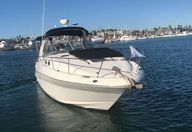32′ 2004 Sea Ray 320 Sundancer ‘Mary Teresa’