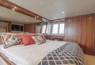 72′ 2015 Ocean Alexander Pilothouse