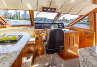 61′ 2004 Ocean Alexander ‘Days Off’